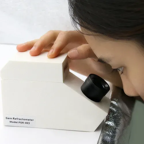 Gem Refractometer